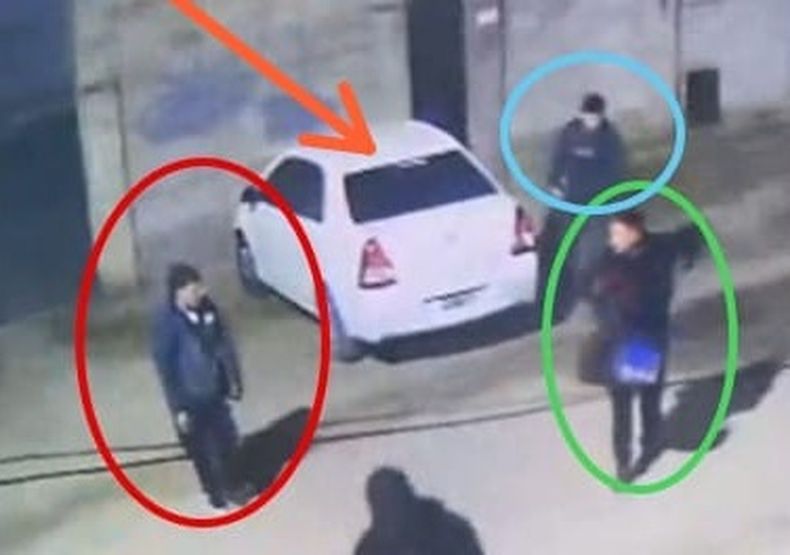 Parte de la banda mientras se realizaba una entradera en Del Viso.