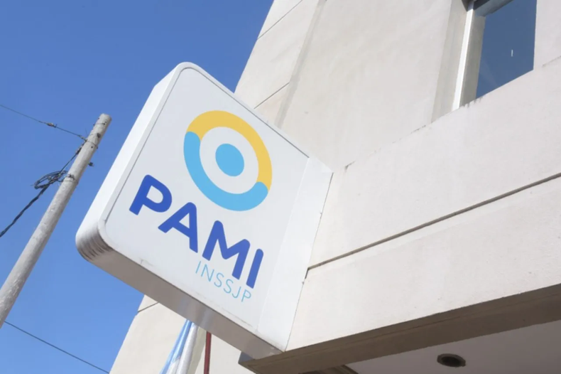 Los afiliados a la obra social PAMI podrán recibir hasta 90 insumos mensuales directamente en sus hogares.