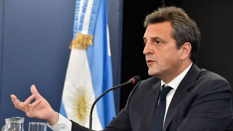 ALIVIO FISCAL. Massa celebró la medida a través de Twitter. .