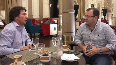 CAFÉ. Ranieli se reunió en La Plata con Daletto para traer a Pilar noticias alentadoras..