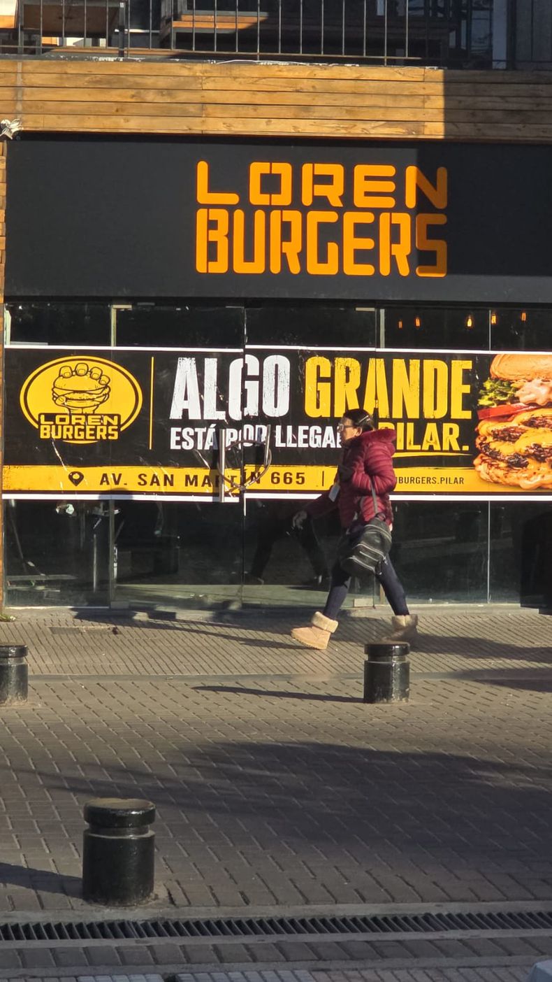 Loren Burger ocupará el local que dejó vacante El Desembarco, al lado del Teatro Gran Pilar.&nbsp;