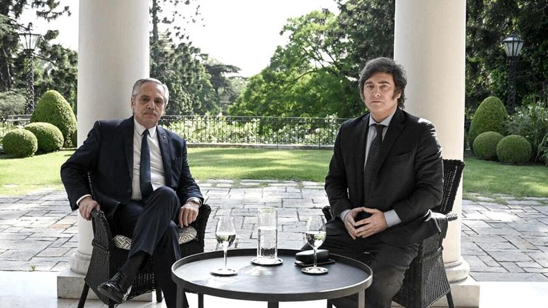 El presidente&nbsp;Alberto Fernández&nbsp;se reunió la mañana de este martes con el jefe de Estado electo,&nbsp;Javier Milei.&nbsp;