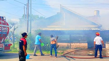 GENERALIZADO. El fuego destruyó por completo la vivienda.  GENERALIZADO. El fuego destruyó por completo la vivienda.