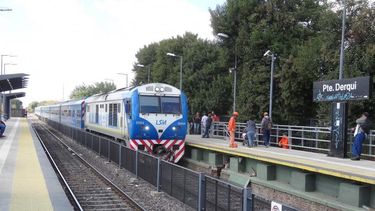 ESTACIÓN DERQUI. Se espera que el nuevo material mejore los tiempos de viaje.