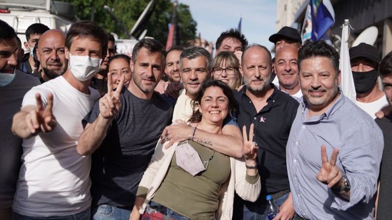 Achával junto a Martín Insaurralde, entre otros..