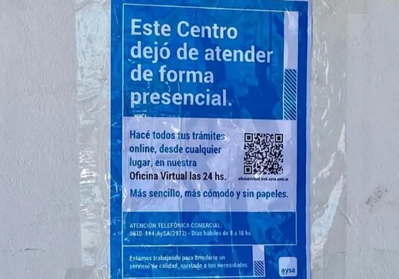 CARTEL. Aysa cerró sus oficinas de atención al público en Pilar.