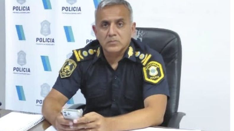 El comisario mayor Galeano es desde ahora el máximo jefe de la policía de Pilar. Foto @juancaimpacto.