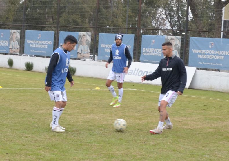 TRIÁNGULACIÓN. Chambi, Rodríguez y Fantino a puro toque.