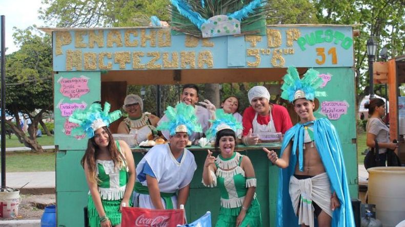 PENACHO DE MOCTEZUMA. Tratado del Pilar, 5ºB..