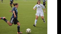 (futbolflorida.com). Fiama Silva, en uno de los amistosos de preparación que jugó el Sub 17..