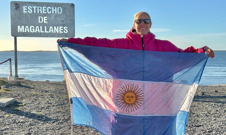 Lorena Fernaacutendez en el Estrecho de Magallanes