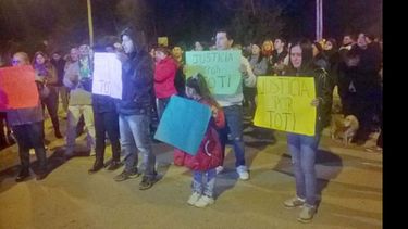 PREOCUPACIÓN. Los vecinos volvieron a marchar ayer reclamando seguridad..