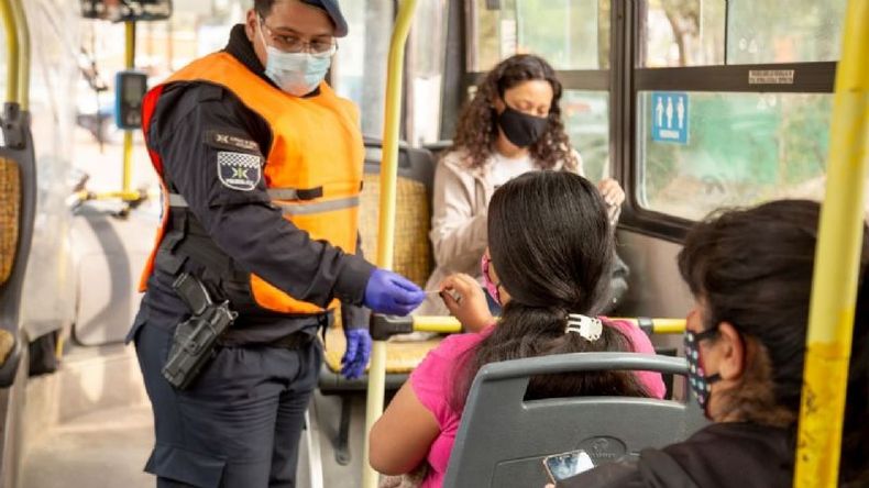 Ya no se pedirán permisos de circulación en el transporte público..