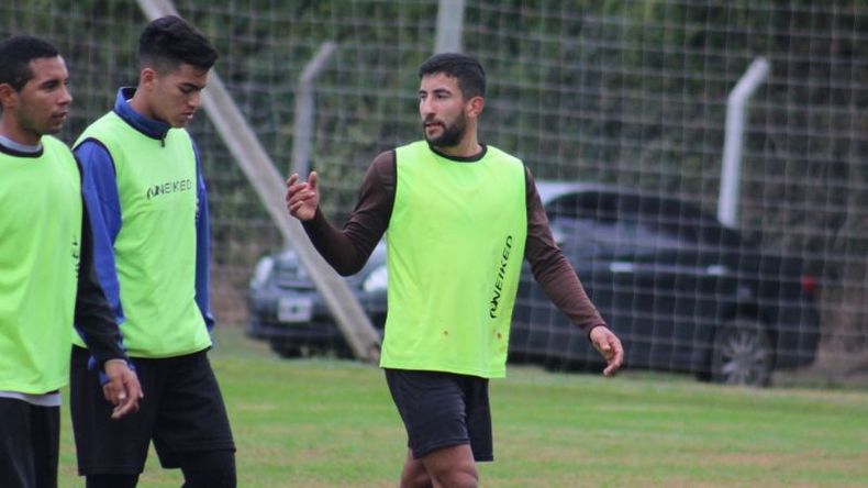 Pulido, esta mañana durante el amistoso de Real Pilar contra Polonia FC en Mapuche..
