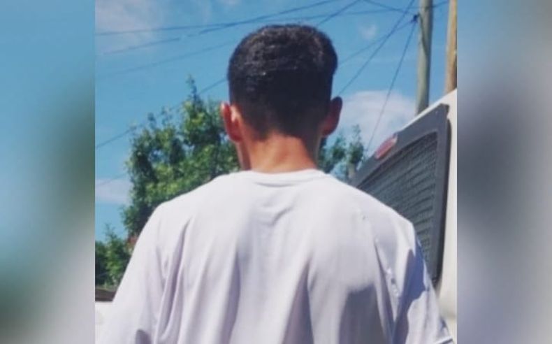 El sujeto llevaba en su poder un cuchillo de cocina y se investiga si estaba por cometer algún ilícito en la zona.&nbsp;