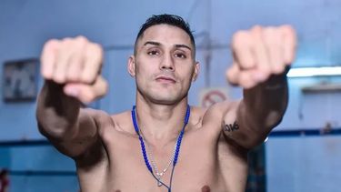 Yamil Peralta: “Después vinieron como 10 personas y le quisieron pegar a mi promotor”.