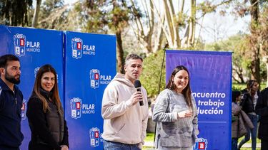 EMPLEO. Achával recibió a los jóvenes que participaron de la jornada. &nbsp;