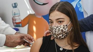 adolescentes bonaerenses con comorbilidades seran vacunados desde el martes
