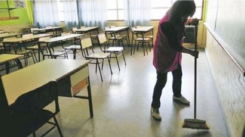TRABAJO. Unas 122 porteras de Pilar podrán pasar a planta permanente del Estado provincial..