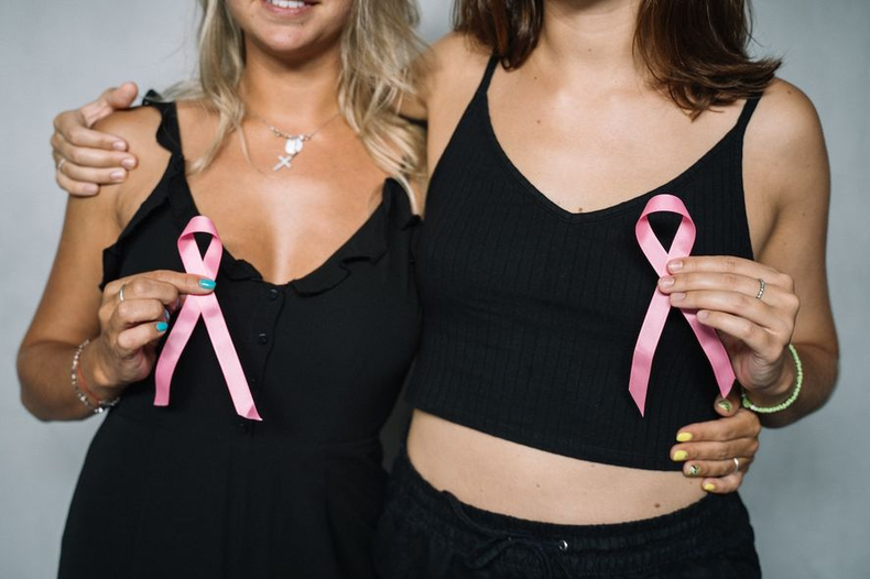 Octubre rosa, un mes para transitar el cáncer de mama. (escampa.mx)..png