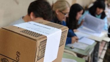 Las autoridades de mesa cobrarán $3.500 pesos por trabajar en las elecciones. .