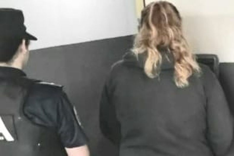 La mujer acusada del robo fue detenida en un allanamiento en su domicilio.&nbsp;