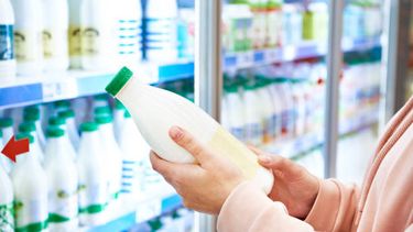 EN PICADA. El consumo en el primer cuatrimestre del año cerró con una baja acumulada del 3,3%.