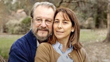 Jorge Marrale y Laura Novoa, como Carlos Carrascoca y María Marta García Belsunce.