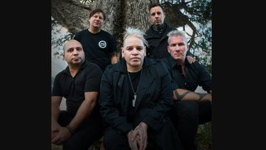 Cabezones llega a K-Pelusz. Cabezones llega a K-Pelusz.