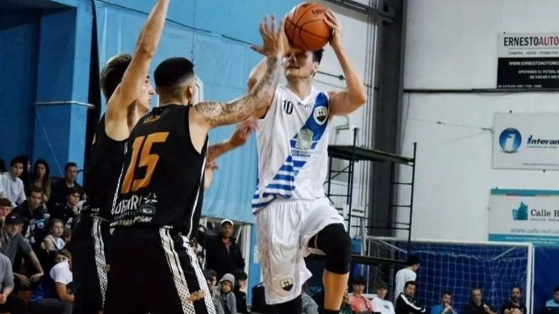 PARA ARRIBA. Mosconi fue goleador de Hebraica en la noche del domingo. Foto: Básquet Hebraica..