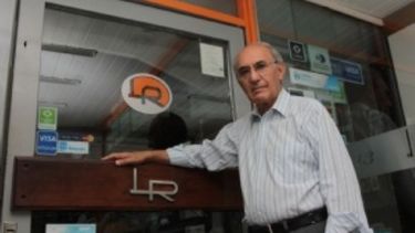 Tono Aón, al frente de La Reina a sus 88 años.