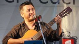 GUITARRA. Marcelo Herrera, músico y productor del encuentro..