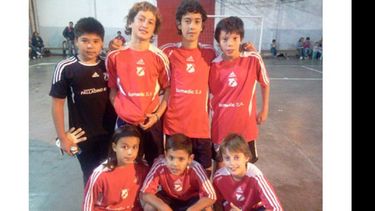 La categoría 2001 ganó su grupo con 16 puntos..