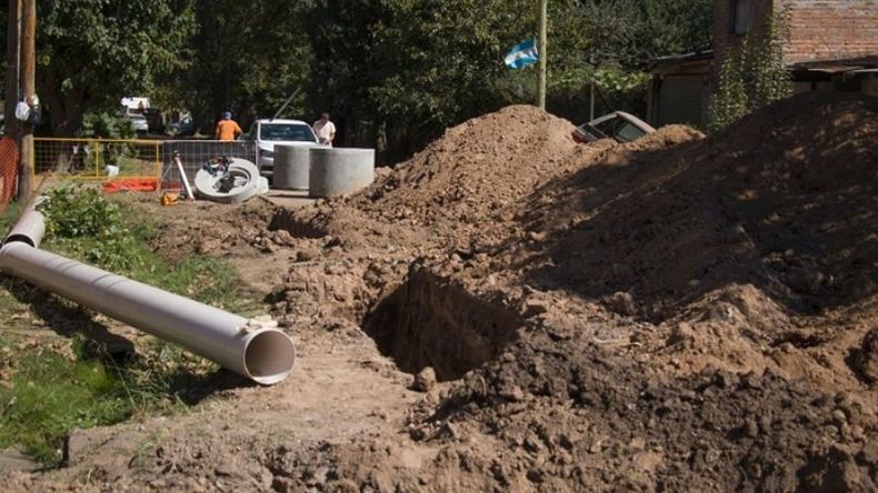 CLOACA. La conexión de redes comenzó hace poco en lugar de la planta depuradora, que se habría pagado igual..