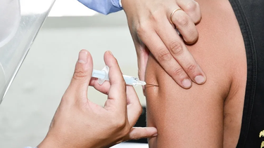 PREVENCIÓN. Desde el Gobierno buscan que la vacuna se aplique antes del pico de circulación viral. PREVENCIÓN. Desde el Gobierno buscan que la vacuna se aplique antes del pico de circulación viral.