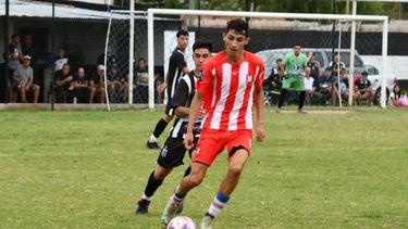 FIRMA VALLEJOS. “Vamos a pelear para terminar el torneo bien arriba.”