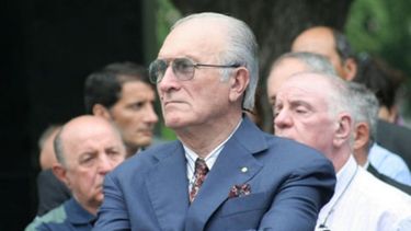 “A Ducoté le diría que no autorice más tosqueras en Pilar”