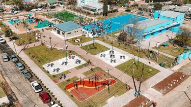 EQUIPADA. La nueva plaza de Río Lujan tiene juegos y equipamiento para los vecinos.