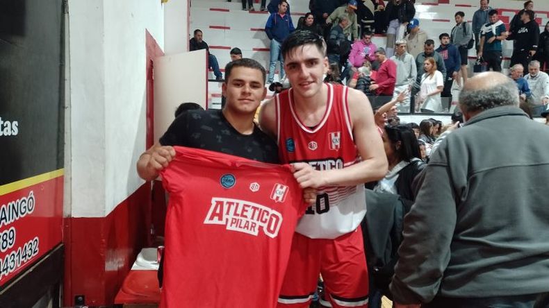 Franco Smaniotti tuvo una noche estelar en el Rancho. (foto: prensa Atlético)..