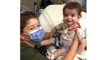 Felipe y Milo se reencontraron en el Hospital Garrahan.