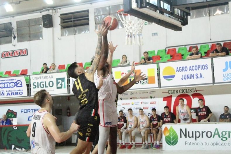 Atlético Pilar tuvo en Dishon Lowery a unos de sus baluartes en Junín.