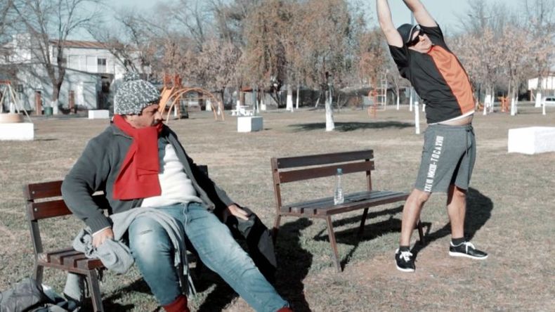 FICCIÓN. Cortos filmados al aire libre. .