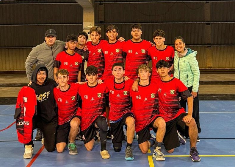 Los Sub 18 del Instituto Dickens.