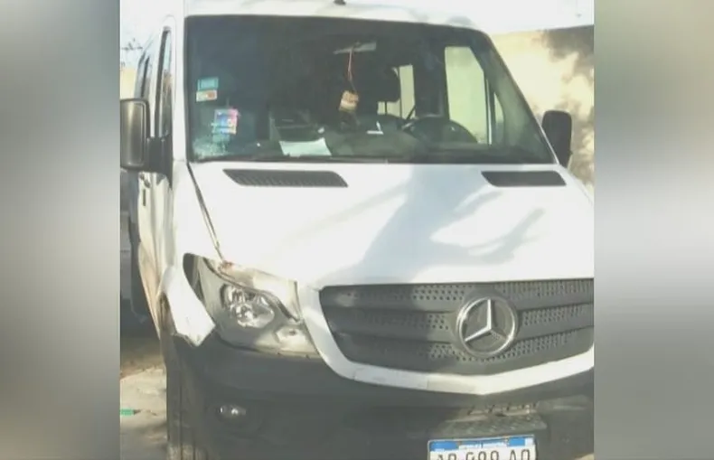 La camioneta que atropelló y mató al joven de 28 años. Fue encontrada en la casa del conductor.&nbsp;