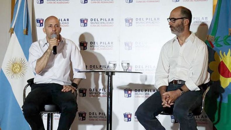 CLAROS. Ducoté y Martignone apuntan a la transparencia como eje de campaña..