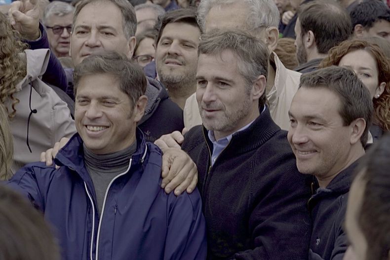 Achával ya se había movilizado con Kicillof y la CGT el 1 de mayo, con críticas a la Ley Bases.