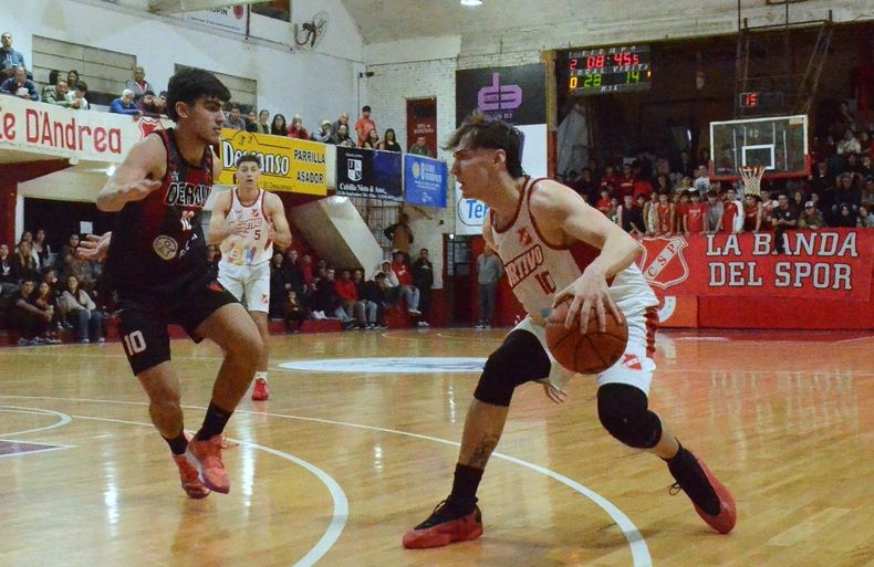 Ignacio Scaraffia tuvo un primer cuarto soñado, con 3-3 en triples y 15 puntos en total.