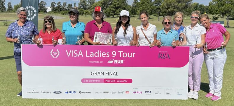 CAMPEONAS. Las ganadoras del certamen final de Ladies 9 Tour.