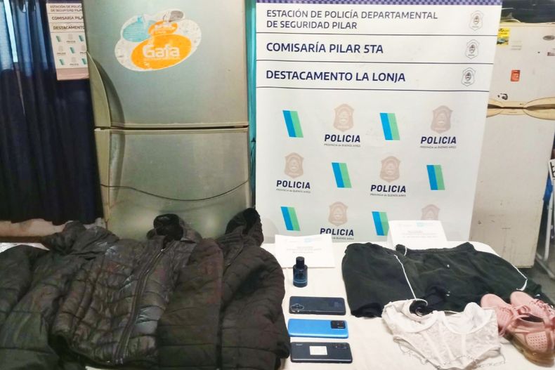 Los elementos secuestrados en la casa de las acusadas, en la localidad de Del Viso.&nbsp;