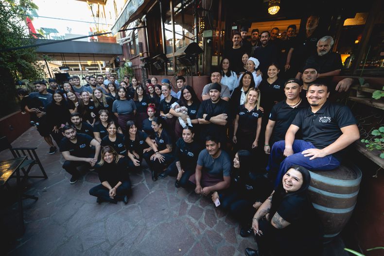 HAY EQUIPO. Más de 80 personas trabajan actualmente en Tinto y Soda.&nbsp;